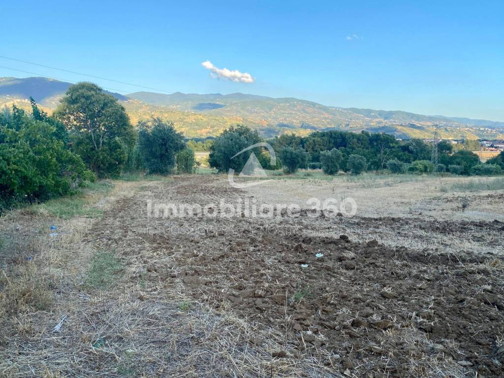 Terreno a Montalto uffugo in Via Benedetto Croce - Foto 5