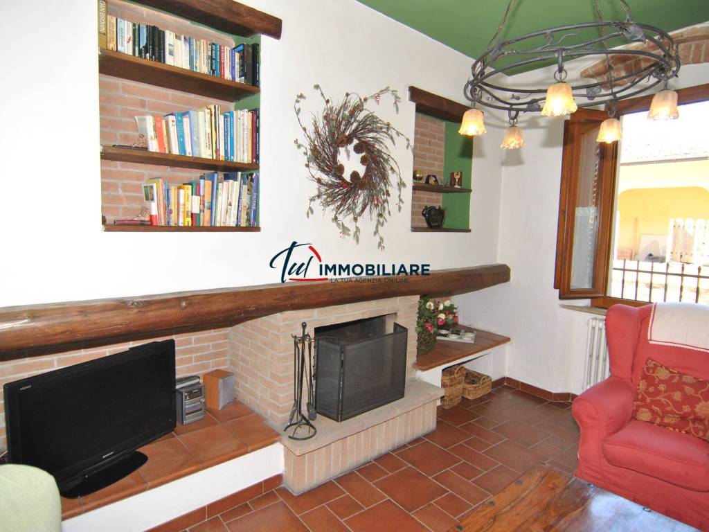 Palazzo / stabile a Rosignano marittimo in Via Vecchia Livornese, 4 - Foto 5
