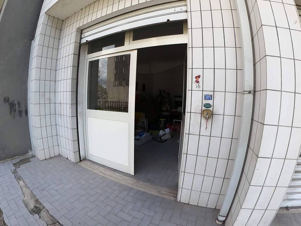 Box / garage a Cosenza in Via Libero Grassi, 45 - Foto 2