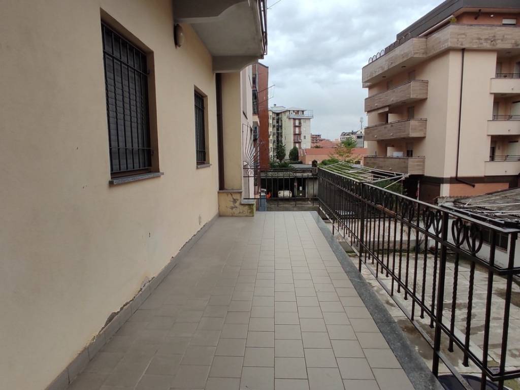 Appartamento a Novara in Via Pietro Micca - Foto 3