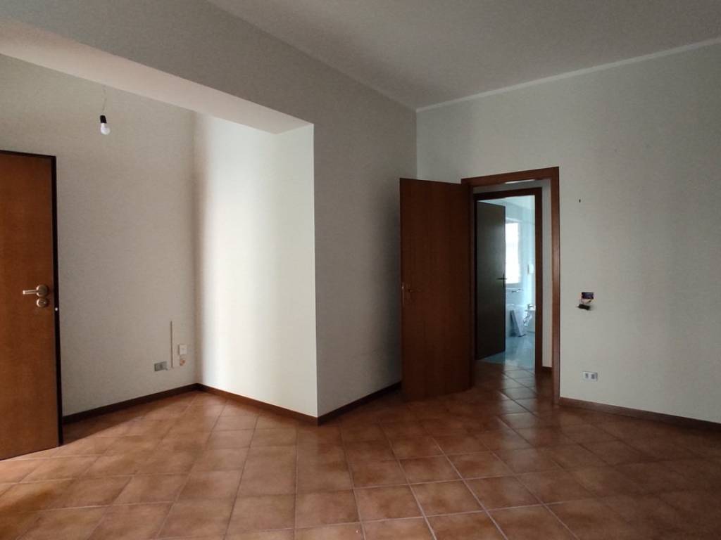 Appartamento a Novara in Via Pietro Micca - Foto 5