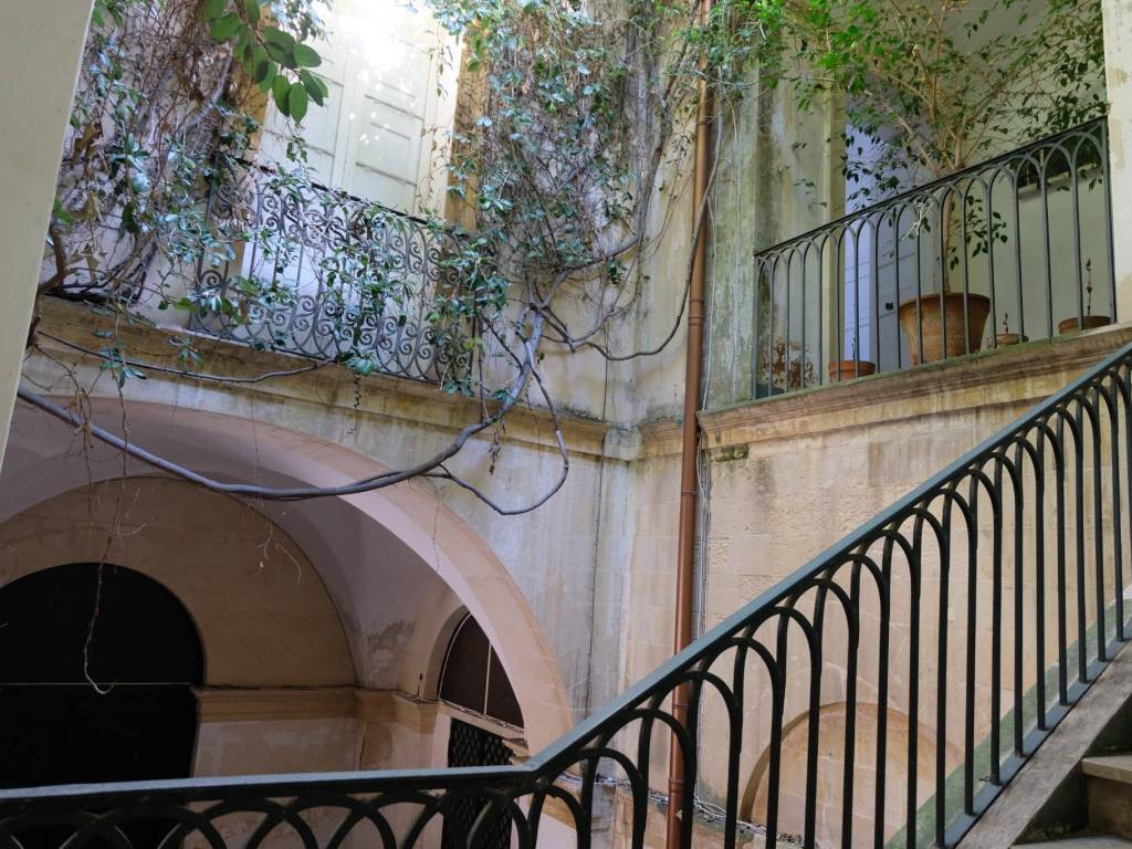 Palazzo / stabile a Lecce in Via Ascanio Grandi, 34 - Foto 3