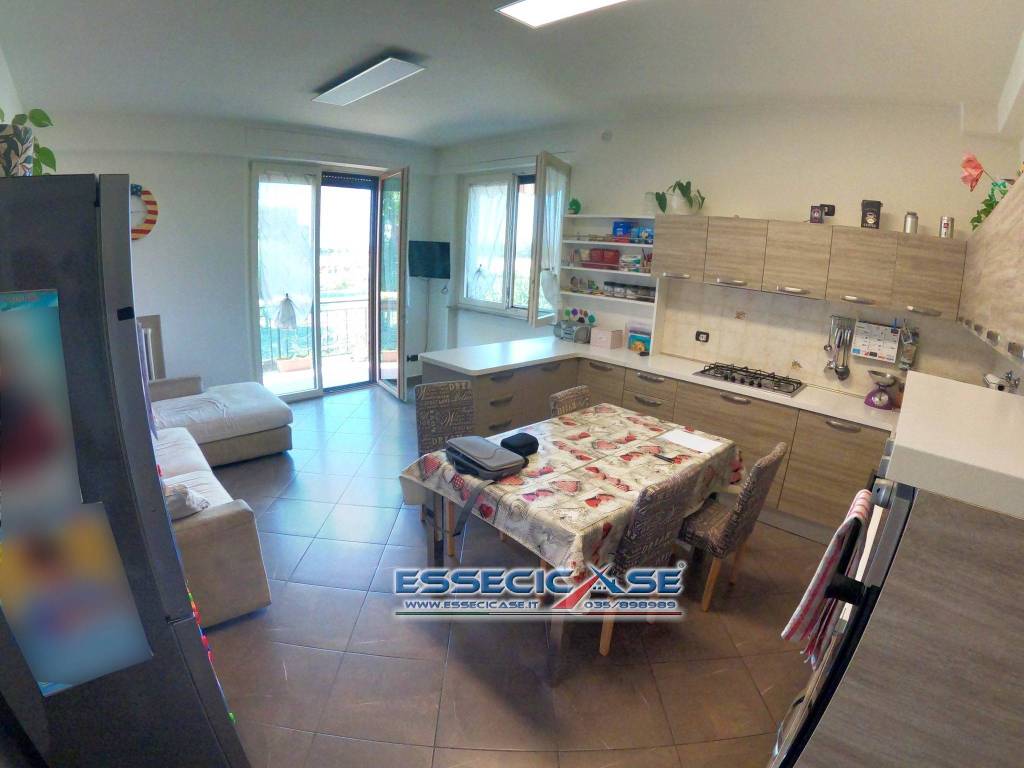 Appartamento a Cologno al serio in Via Milano, 80 - Foto 3