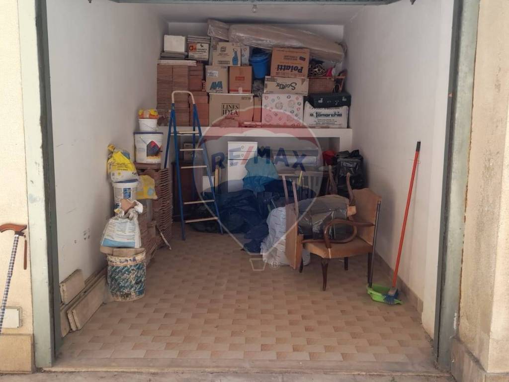 Box / garage a Caltanissetta in Via Lazio - Foto 3