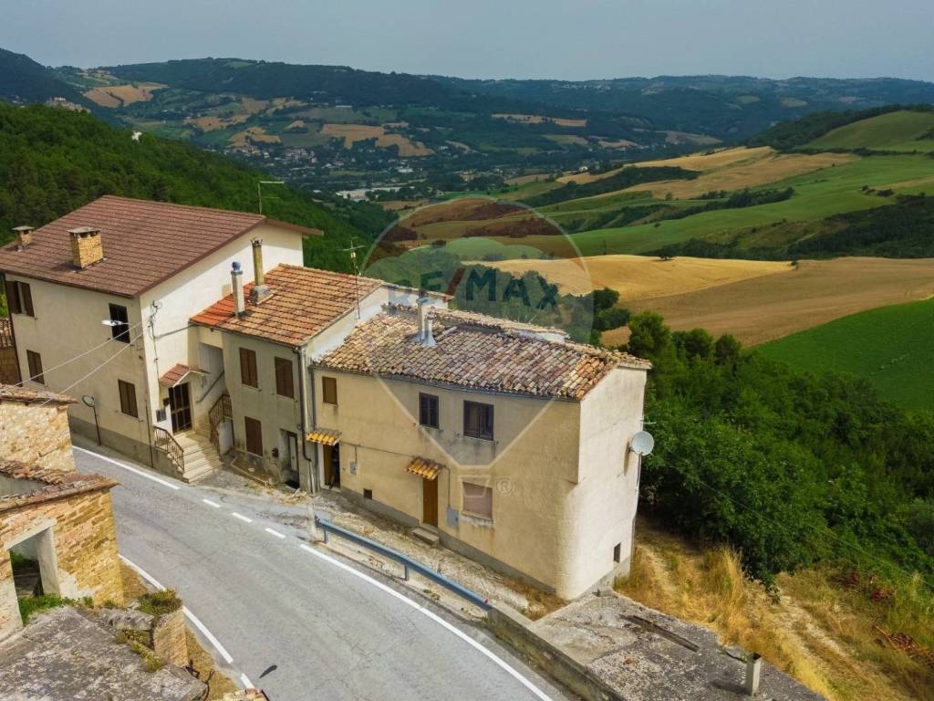 Appartamento a Fabriano in via Sant'Elia, 5 - Foto 2