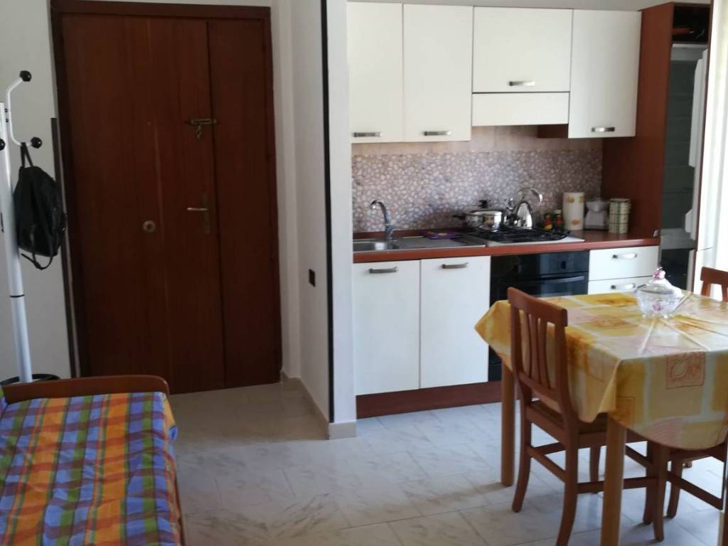 Appartamento a Catanzaro in Via Martiri di Cefalonia - Foto 3