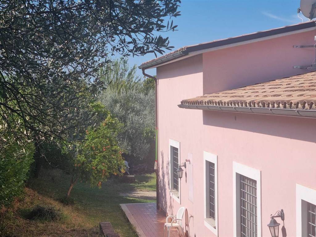 Villa a Poggio mirteto - Foto 3
