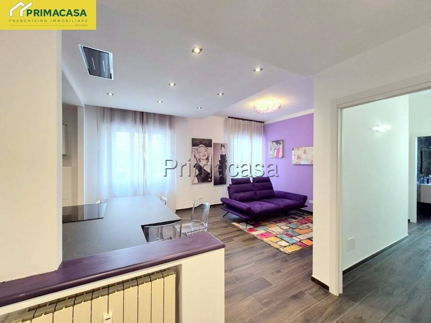 Appartamento a Verona in Via Luigi Prina, 6 - Foto 2