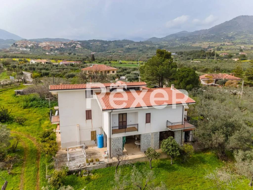 Villa a Villapiana in Via Pitagora di Samo, 10 - Foto 3