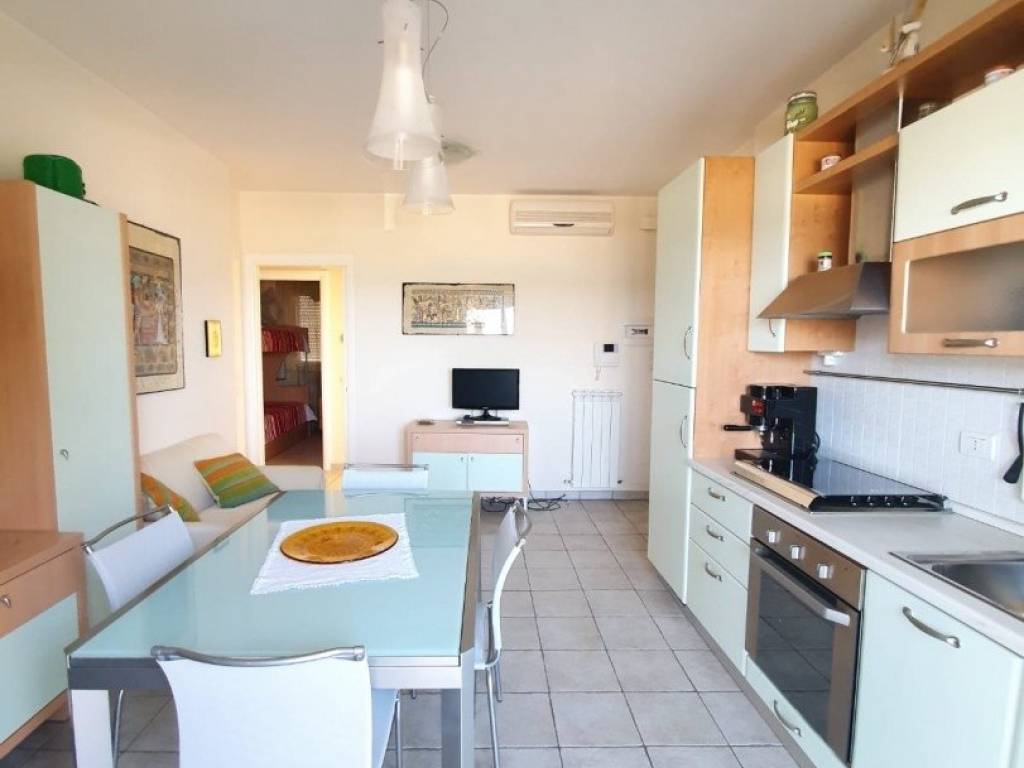 Appartamento a Civitanova marche in Via cristoforo colombo, 576 - Foto 3