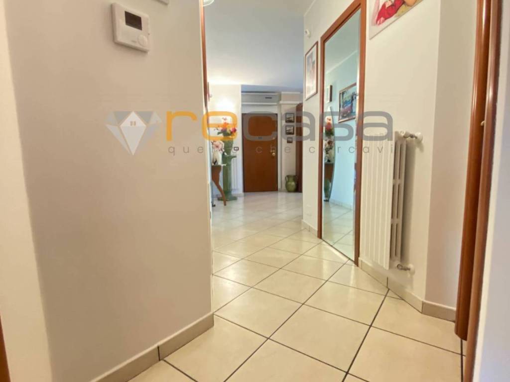 Appartamento a Montecorvino pugliano in via C.Colombo, 45 - Foto 4