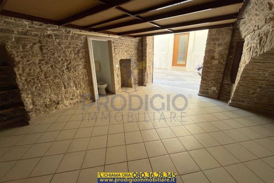 Box / garage a Ruvo di puglia in Via Ostieri, 13 - Foto 4