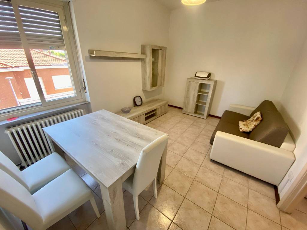 Appartamento a Vercelli in Via Saverio Mercadante, 53 - Foto 2