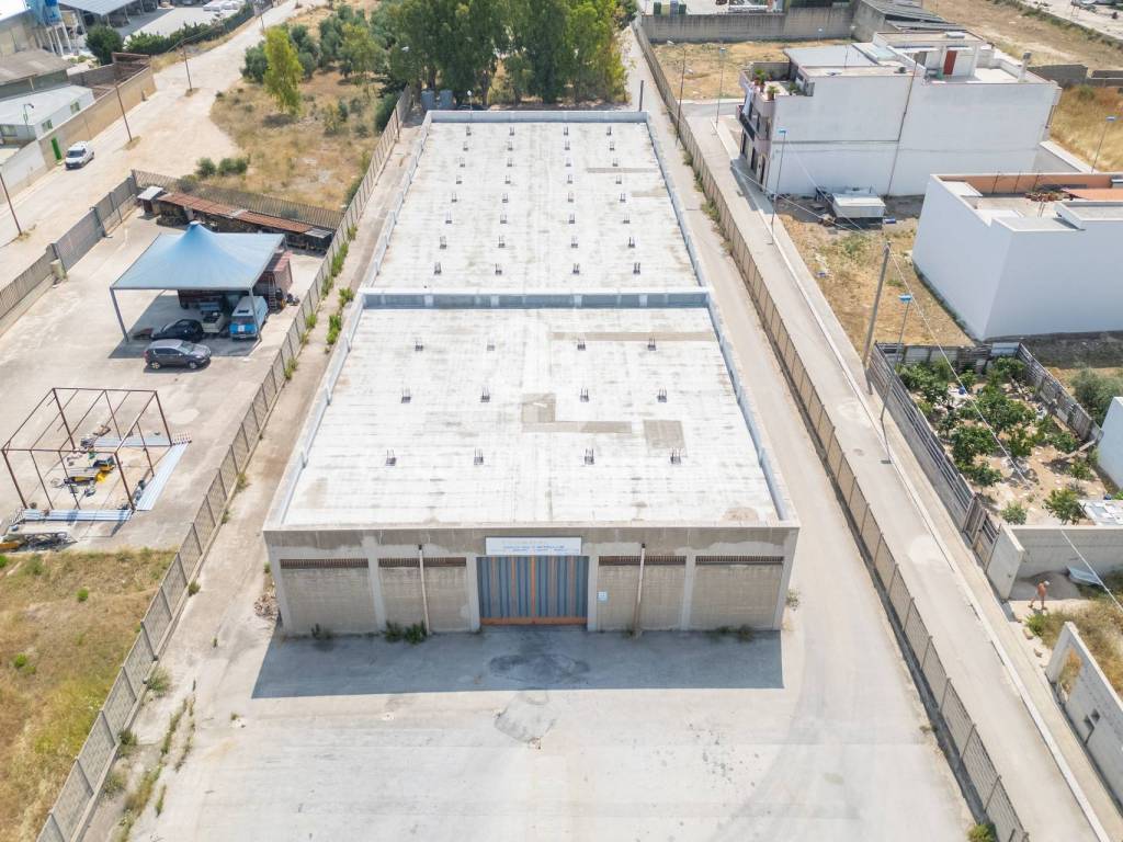 Palazzo / stabile a Andria in via catullo - Foto 3