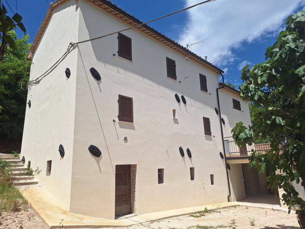 Casa indipendente a San severino marche - Foto 4