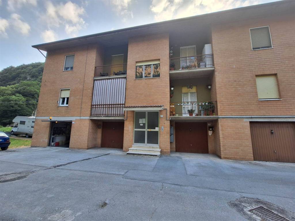 Appartamento a Pioraco in via g. rossini - Foto 5