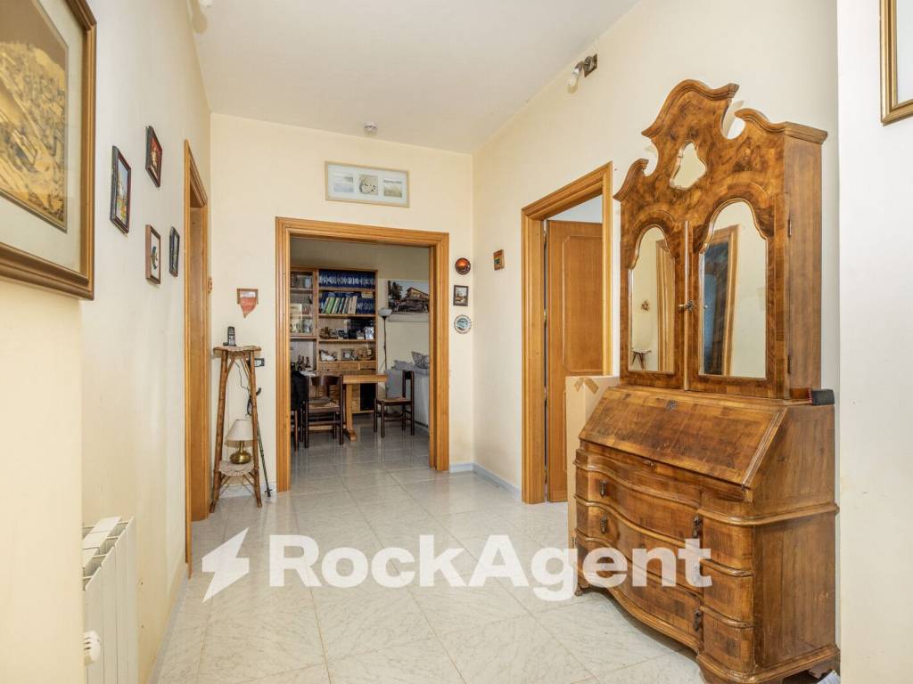 Villa a Fara in sabina in Via Peppino Impastato, 21 - Foto 4