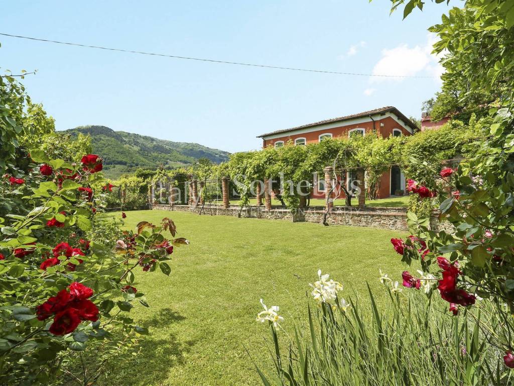 Villa a Lucca in Via del Colle di Stabbiano - Foto 5