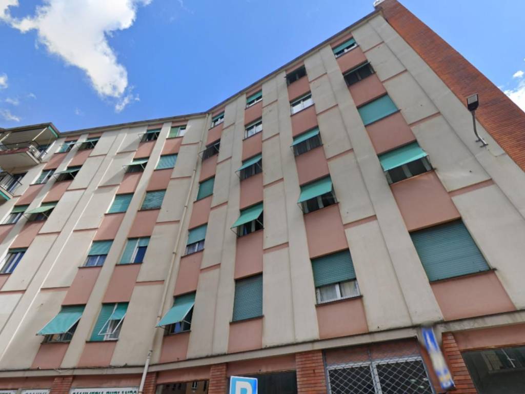 Appartamento a Genova in Via Burlando, N. 25 - Foto 2