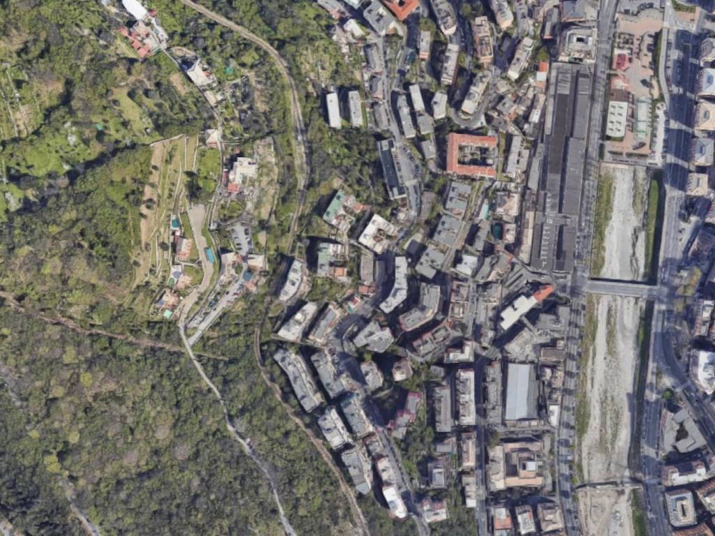 Appartamento a Genova in Via Burlando, N. 25 - Foto 5