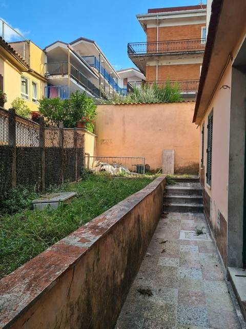 Appartamento a Alatri in Via dei Conti Gentili - Foto 4