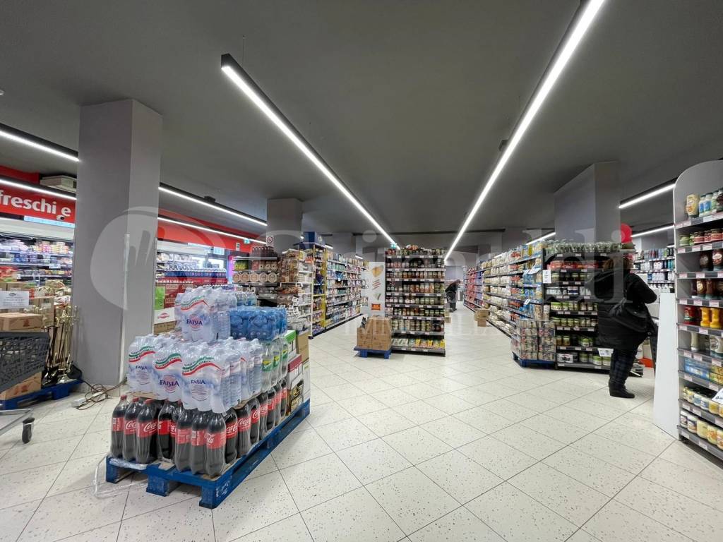 Immobile a Battipaglia in SP312a - Foto 4