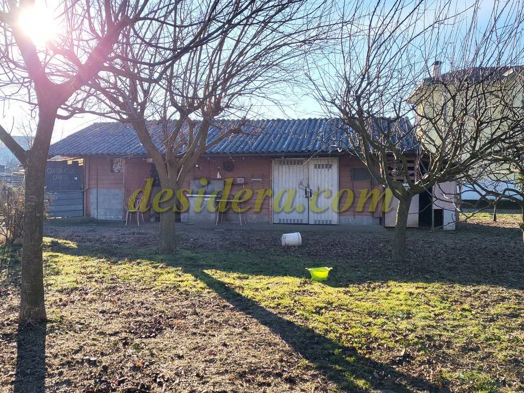 Palazzo / stabile a Castelletto sopra ticino in Via Arquello, 35 - Foto 5