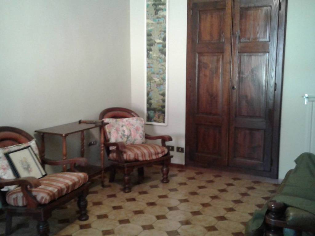 Appartamento a Borgosesia in Via Angelo Ottone, 58 - Foto 4