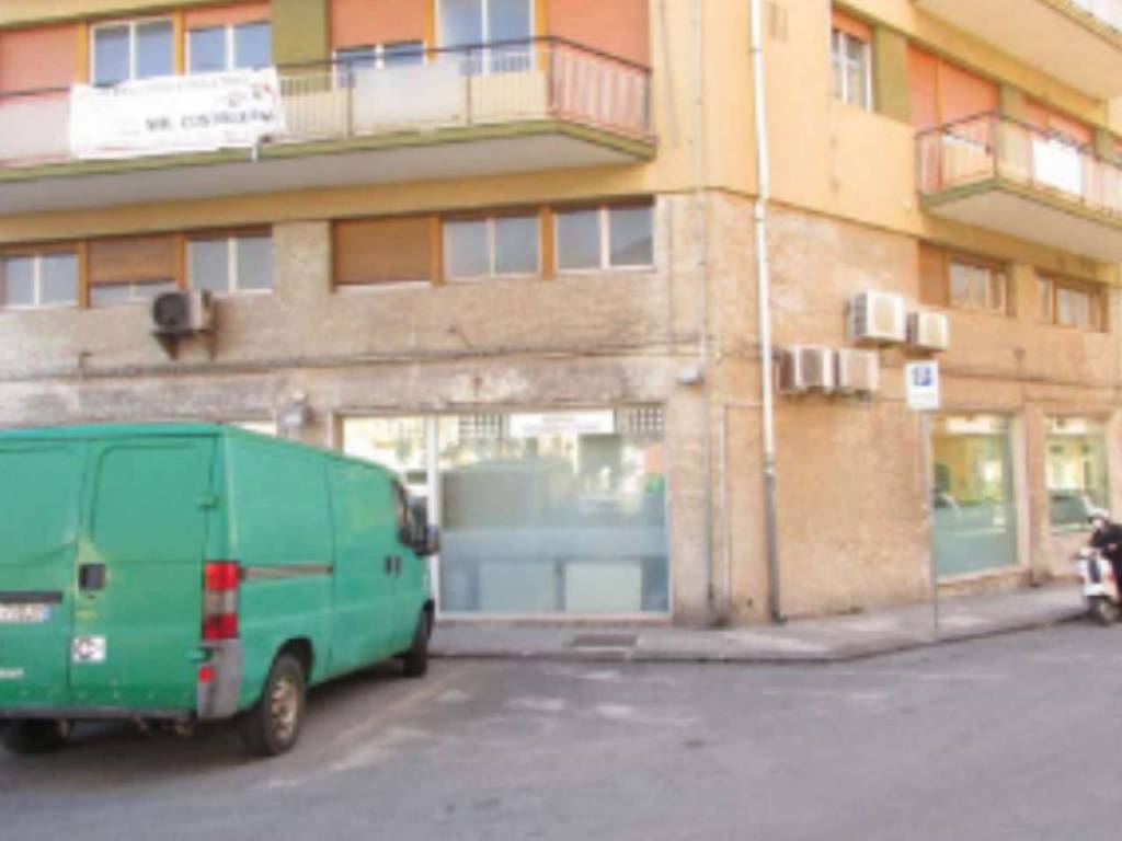 Immobile a Siracusa in via Tripoli 1 - Foto 1