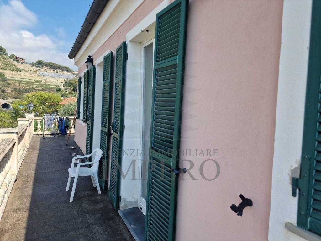 Villa a Ventimiglia in Via M.Buonarroti, 15 - Foto 5