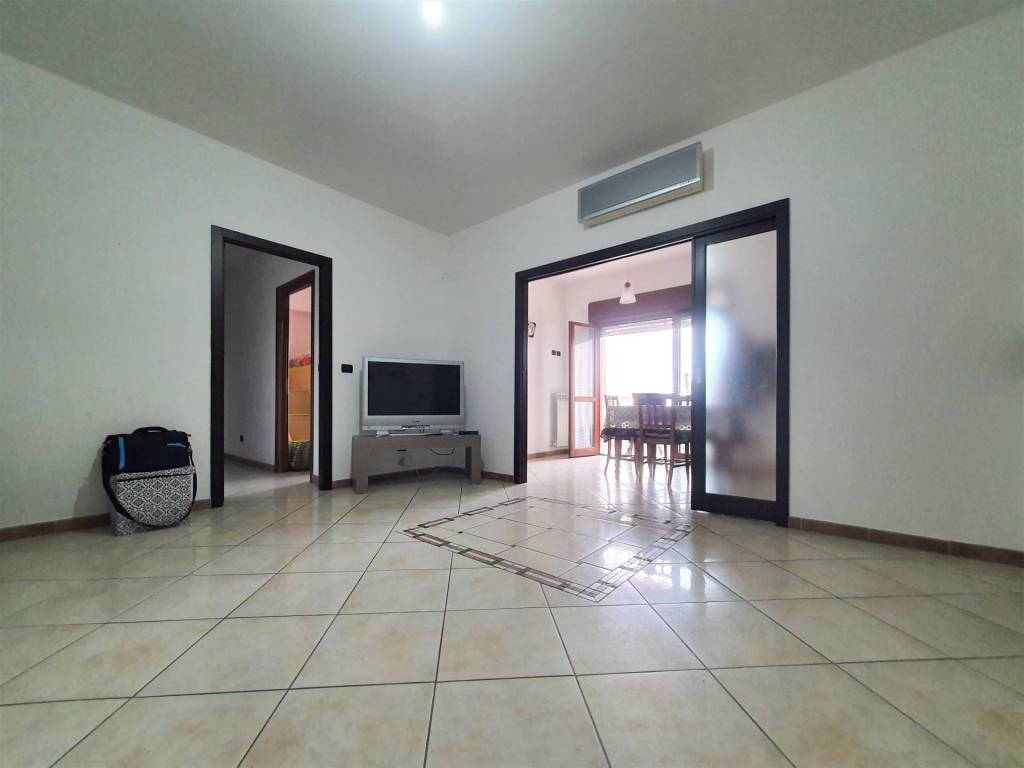 Appartamento a Catanzaro in viale Crotone - Foto 4