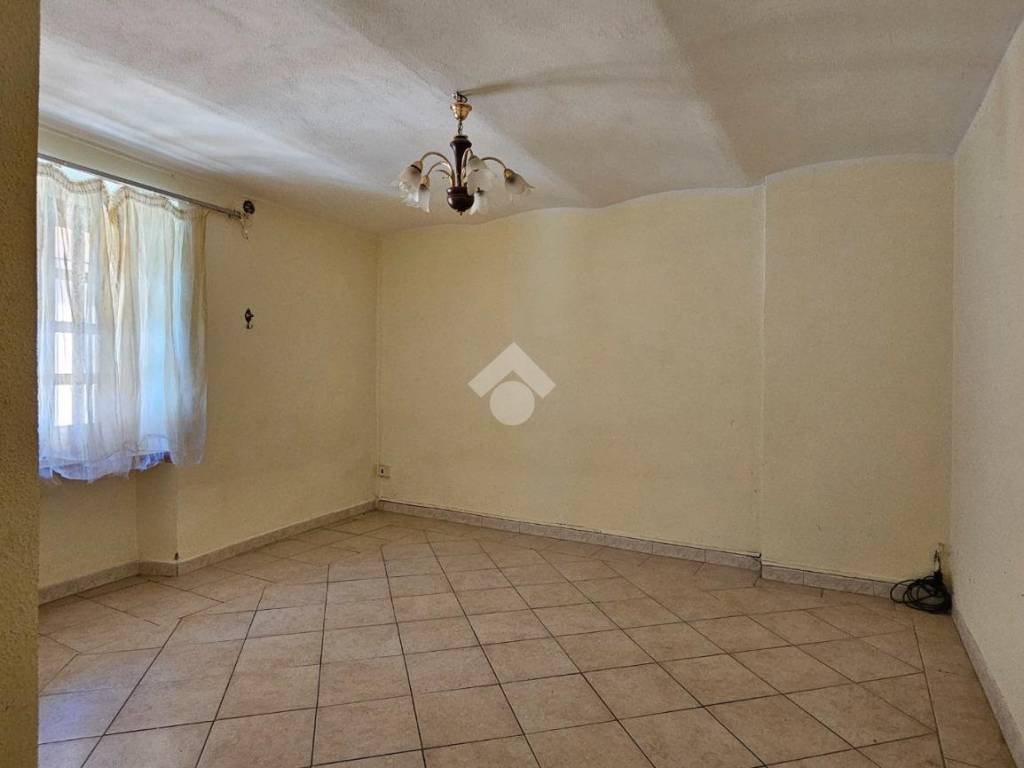 Casa indipendente a Castel rocchero in Via Giuseppe Garibaldi, 2 - Foto 5