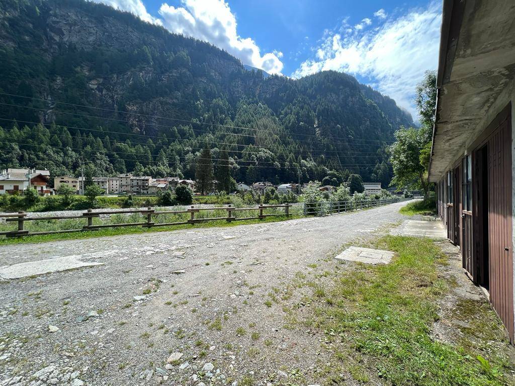 Appartamento a Campodolcino in Via Portarezza - Foto 5