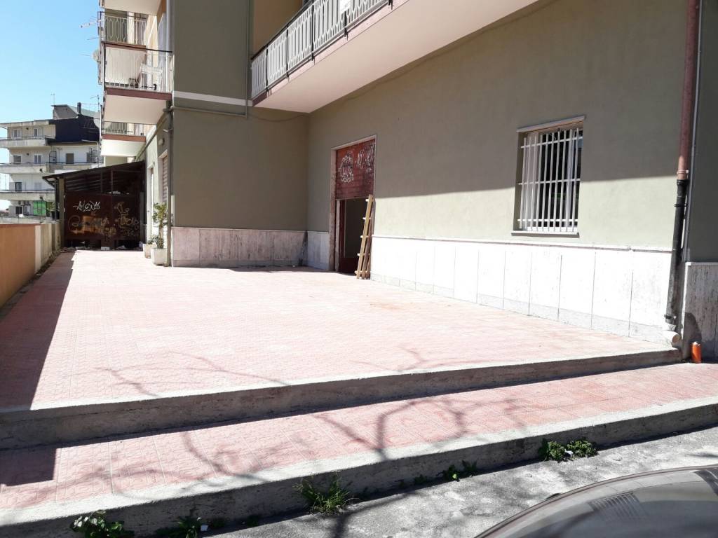 Immobile a Lamezia terme in Via Leonardo da Vinci, 16 - Foto 2