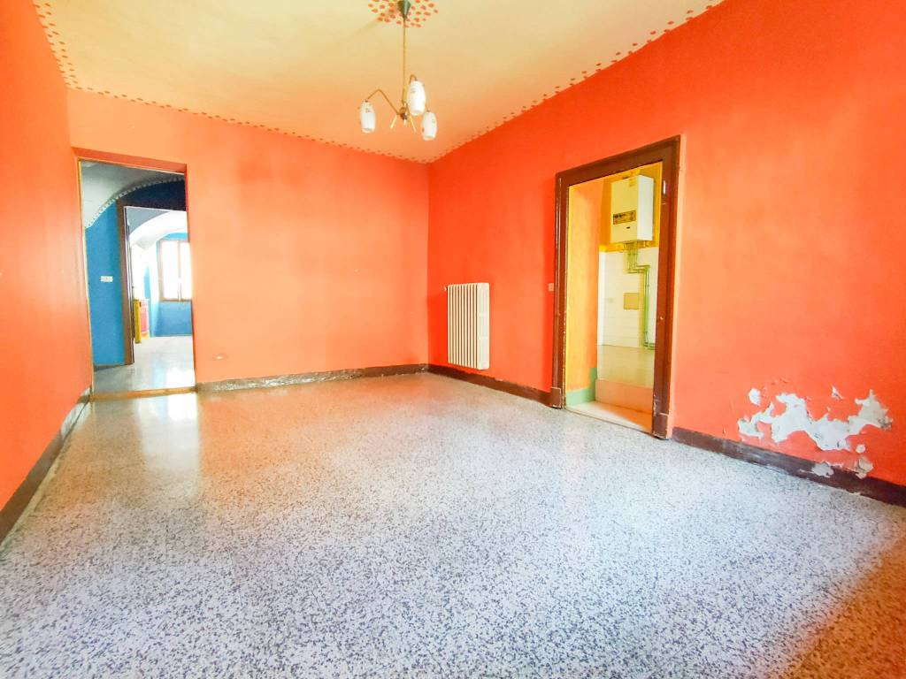 Appartamento a Chatillon in Via Emile Chanoux, 63 - Foto 3