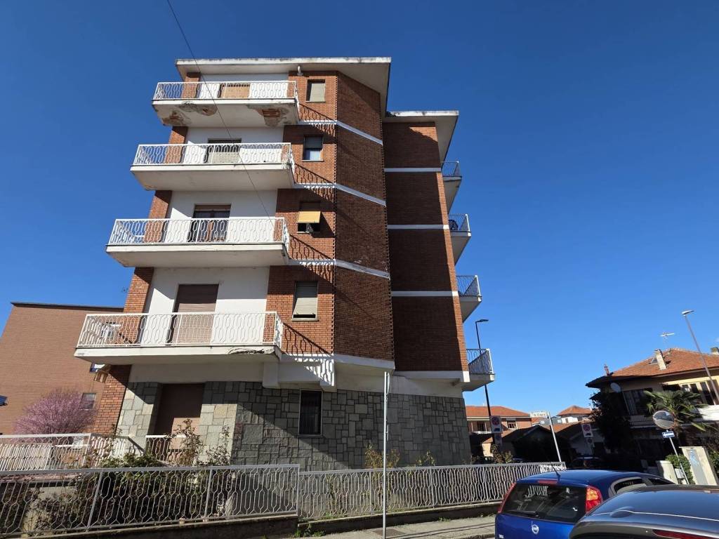 Appartamento a Asti in Via Giuseppe Cagna, 4 - Foto 4
