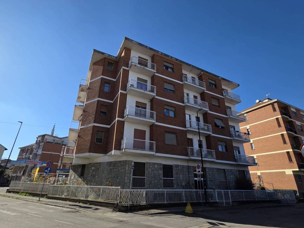 Appartamento a Asti in Via Giuseppe Cagna, 4 - Foto 5