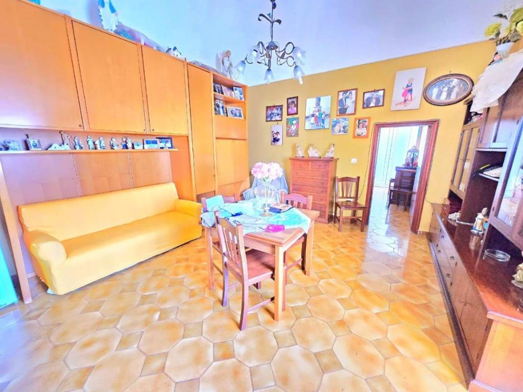 Casa indipendente a Torre del greco in Via Santa Maria la Bruna, 77 - Foto 2