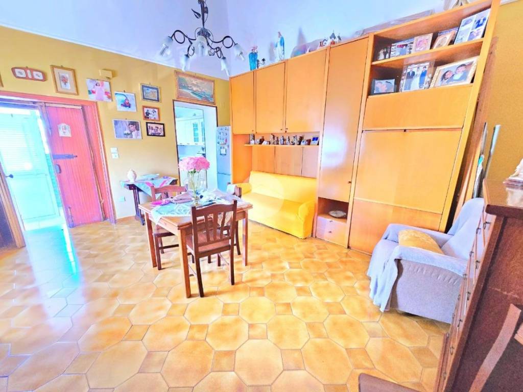 Casa indipendente a Torre del greco in Via Santa Maria la Bruna, 77 - Foto 5