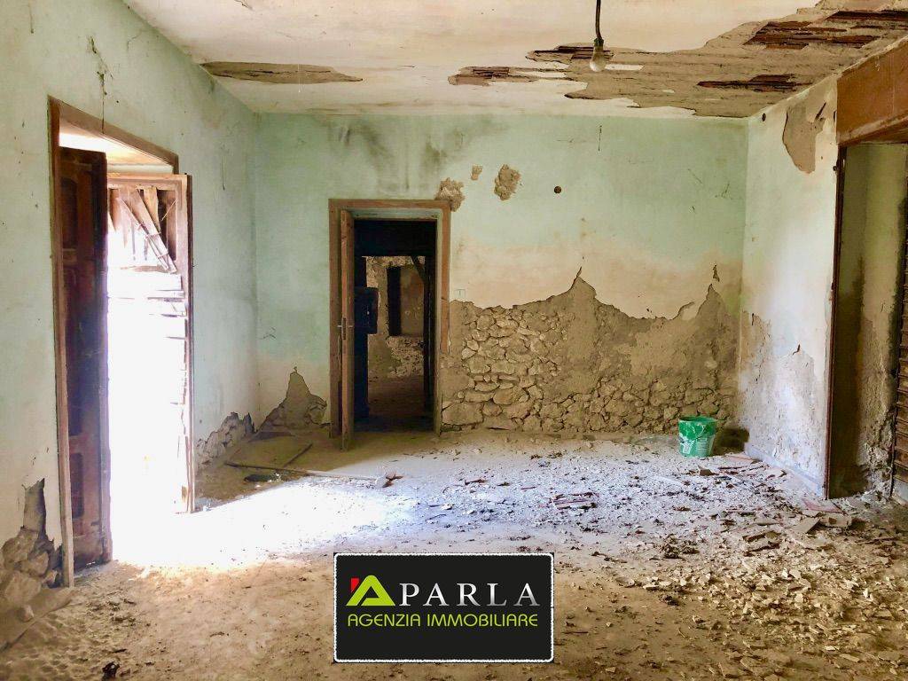Palazzo / stabile a Canicattì in Via Luigi Pirandello - Foto 5