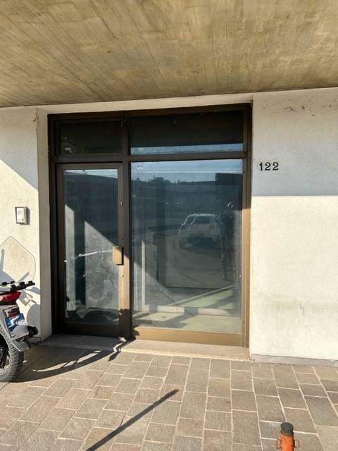 Palazzo / stabile a Vicenza in Viale Milano, 120 - Foto 3