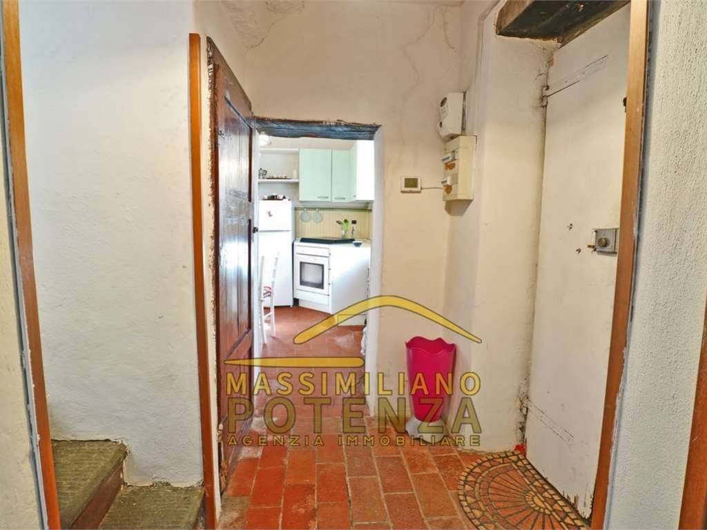 Casa indipendente a Pescia in via Madonna del Soccorso - Foto 5