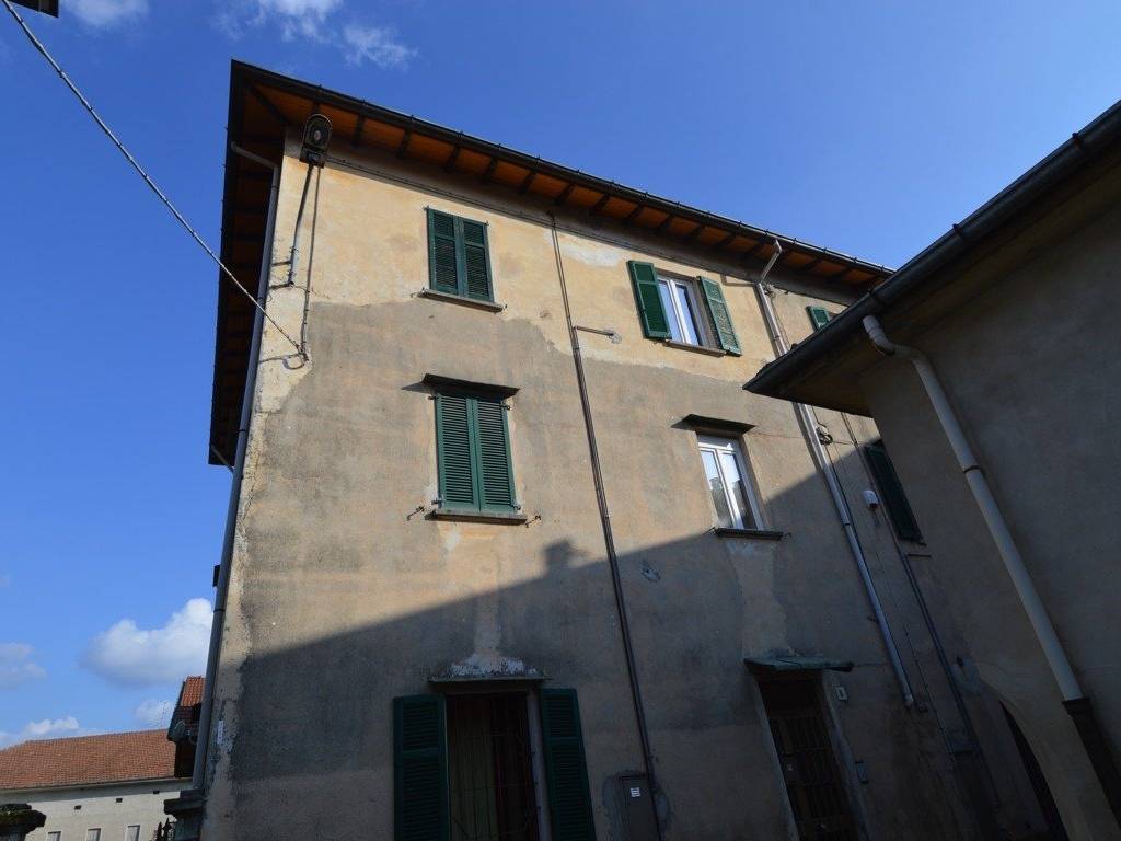 Appartamento a Laveno-mombello in Via Casarico, 6 - Foto 2
