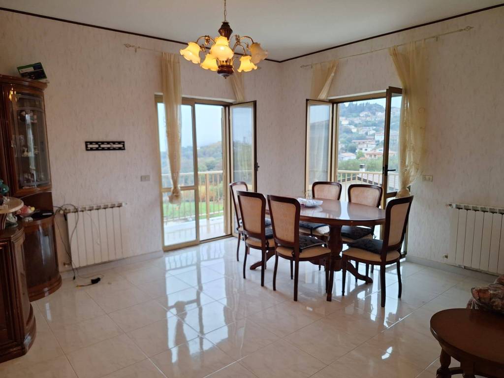 Appartamento a Roccagloriosa in Via San Cataldo - Foto 2