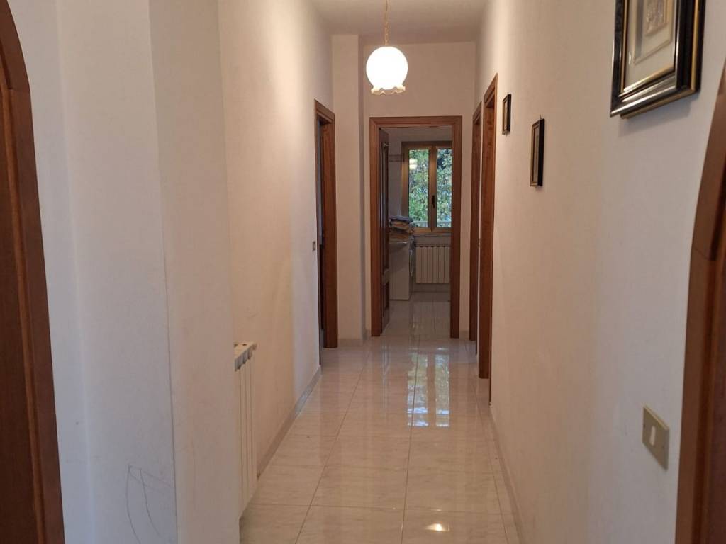 Appartamento a Roccagloriosa in Via San Cataldo - Foto 4