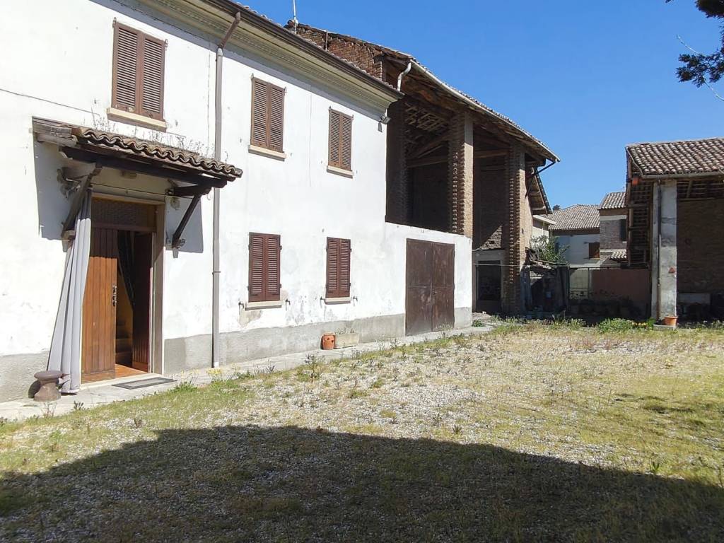 Casa indipendente a Voghera in Via Antonio Zelaschi - Foto 3