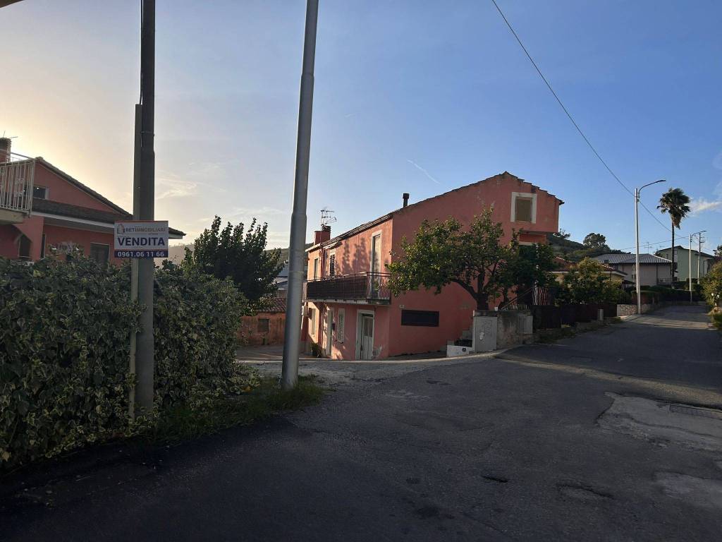 Appartamento a Settingiano in Via Sant'Anna - Foto 2