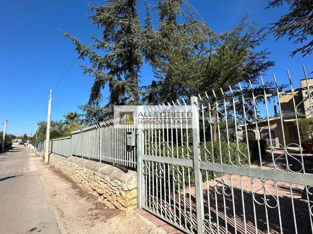 Villa a Terlizzi in Strada Comunale Vecchia Sovereto - Foto 3