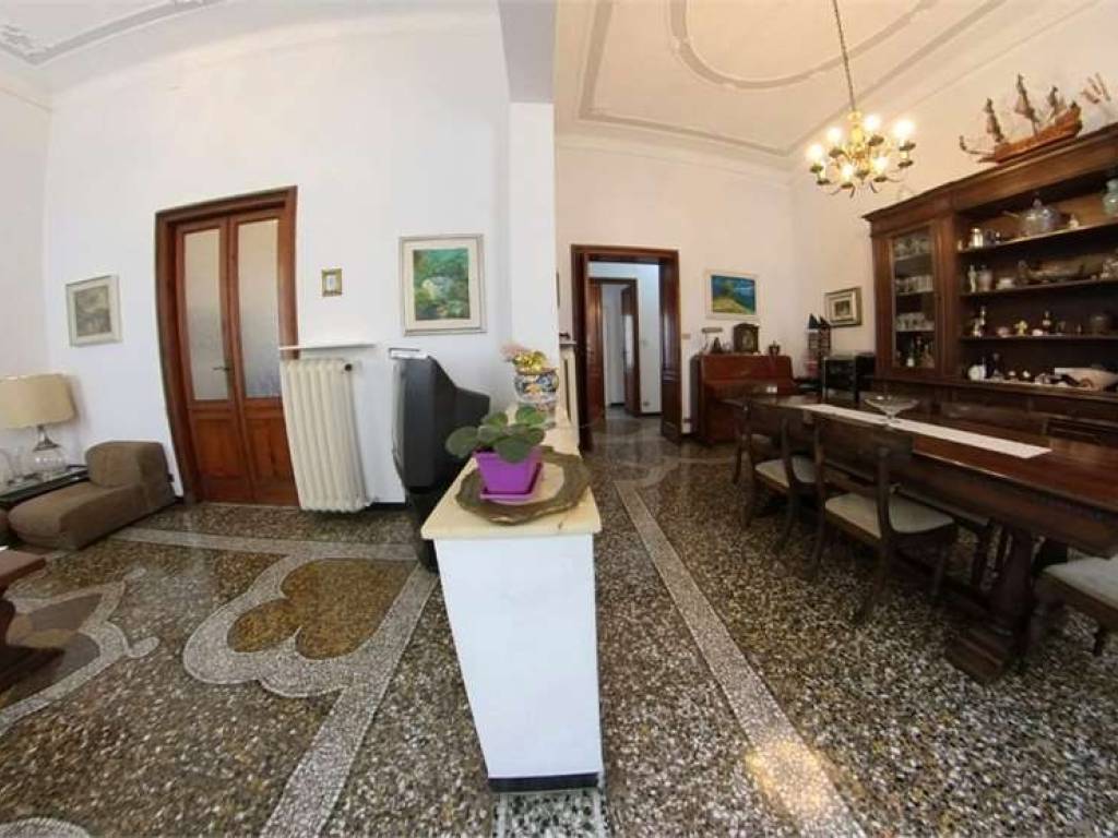 Appartamento a Rapallo in Via Montebello - Foto 1