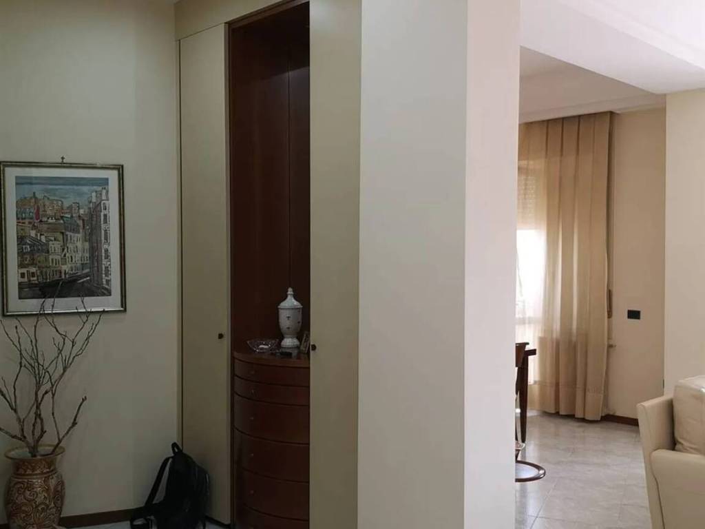 Appartamento a Salerno in Via Amendola Giovanni Battista S.N.C. - Foto 2